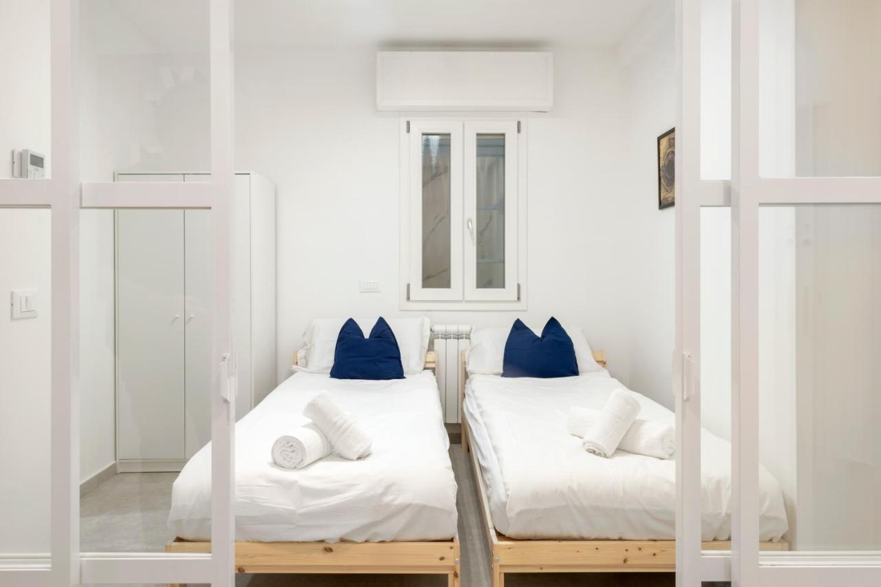 Easystayrome 10 Pax 3 Baths 1 Min From Metro מראה חיצוני תמונה